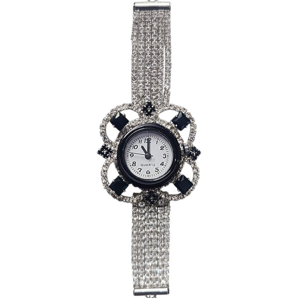 Stylish Analog Watch for Women – Elegant Round Dial with Metal Strap