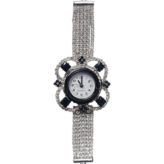 Stylish Analog Watch for Women – Elegant Round Dial with Metal Strap
